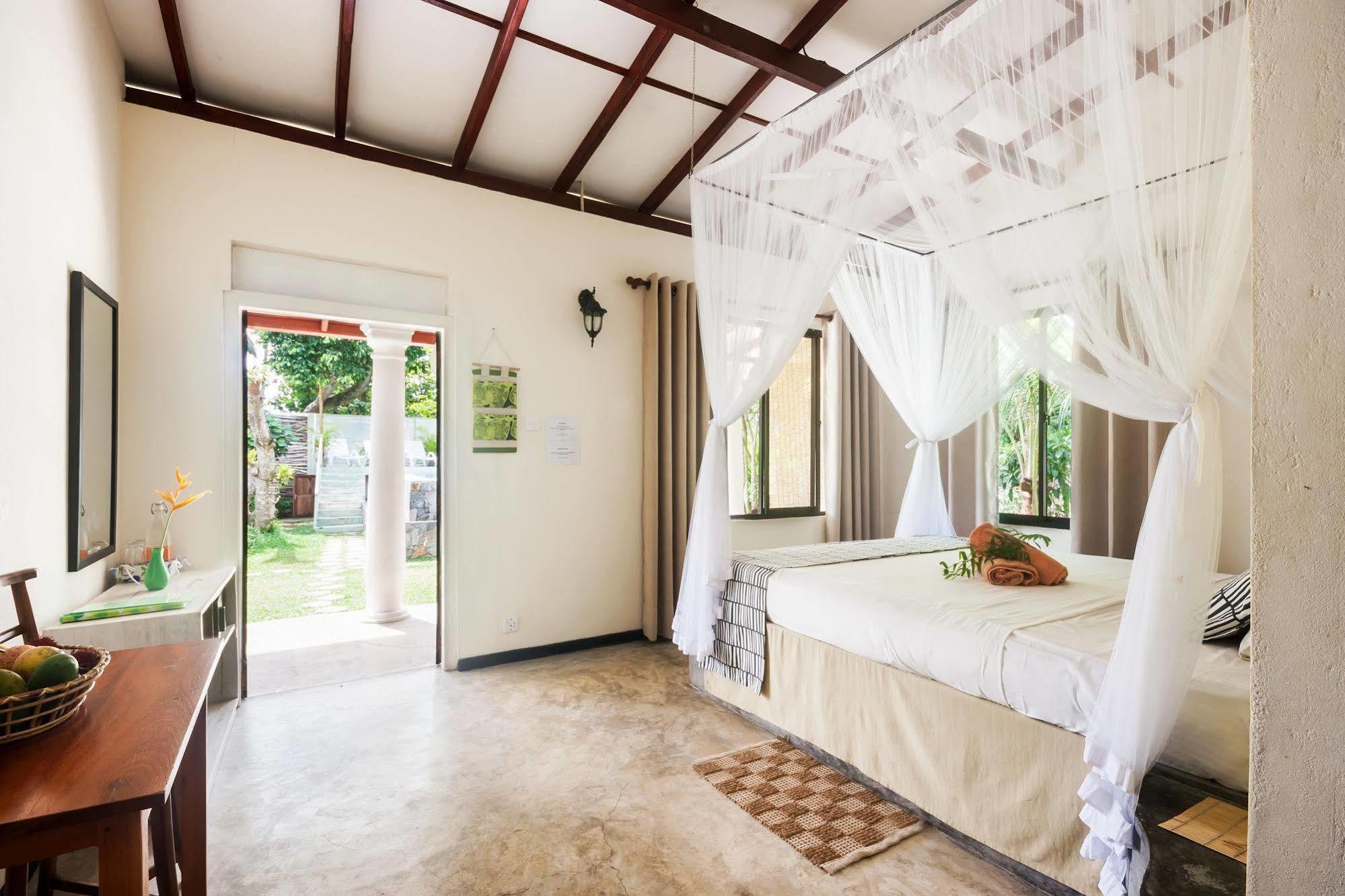 Nature Villa (Adults Only) Unawatuna Esterno foto