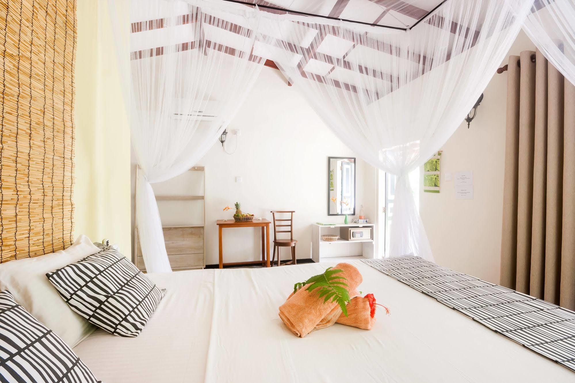 Nature Villa (Adults Only) Unawatuna Esterno foto