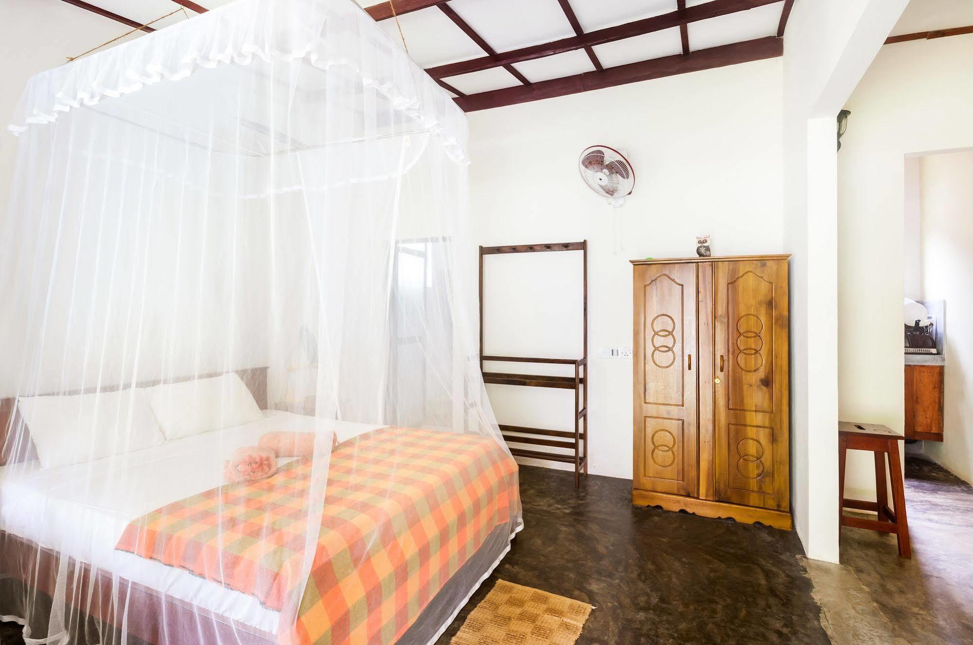 Nature Villa (Adults Only) Unawatuna Esterno foto