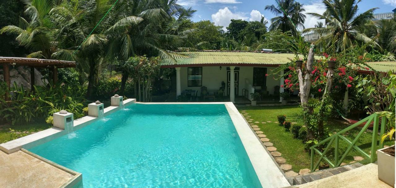 Nature Villa (Adults Only) Unawatuna Esterno foto